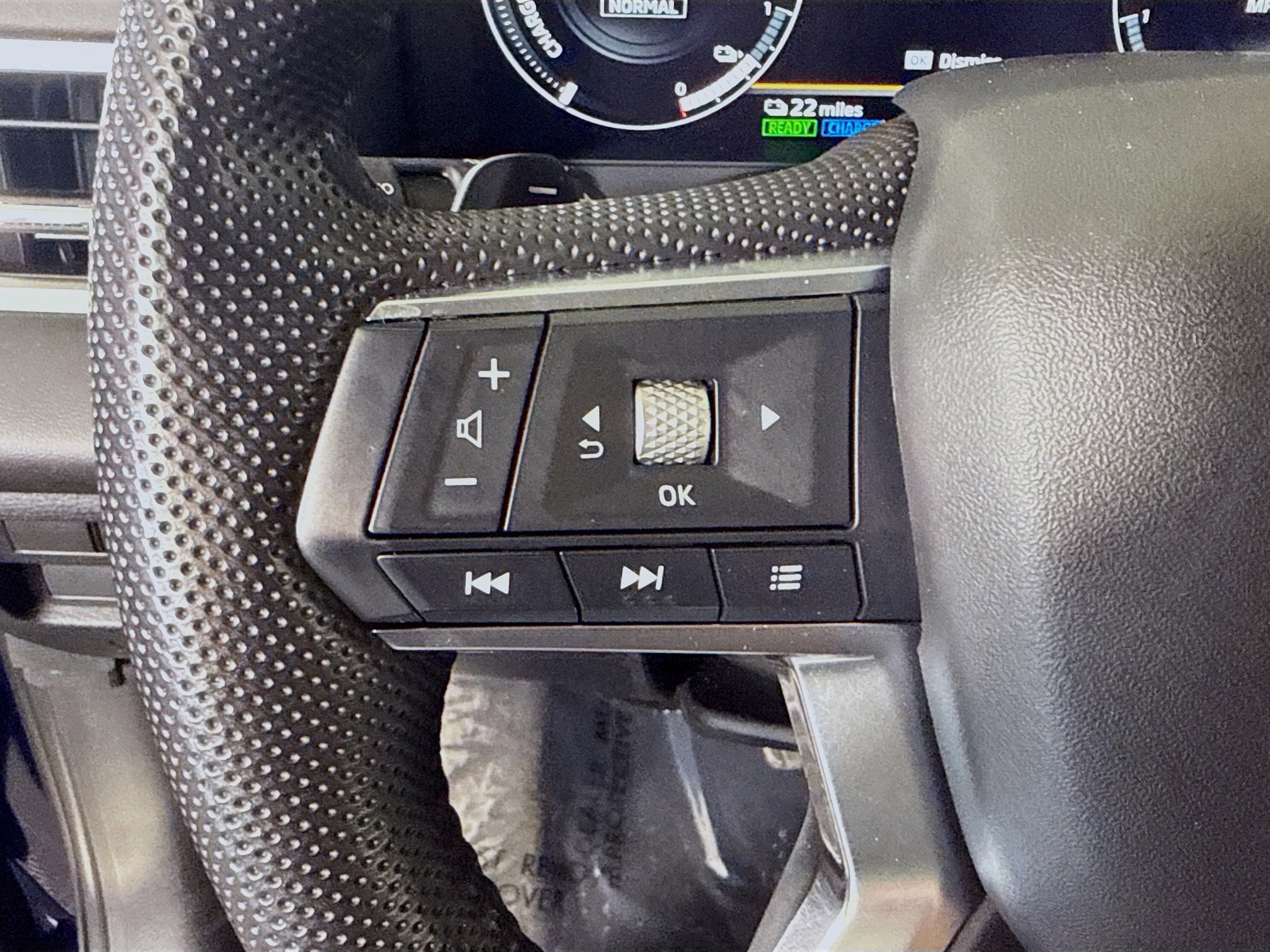 Used 2023 Mitsubishi Outlander SE image 14