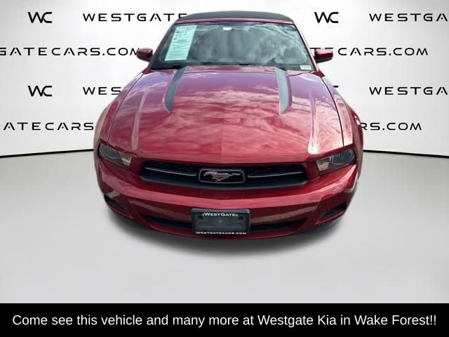 Used 2012 Ford Mustang Premium image 2