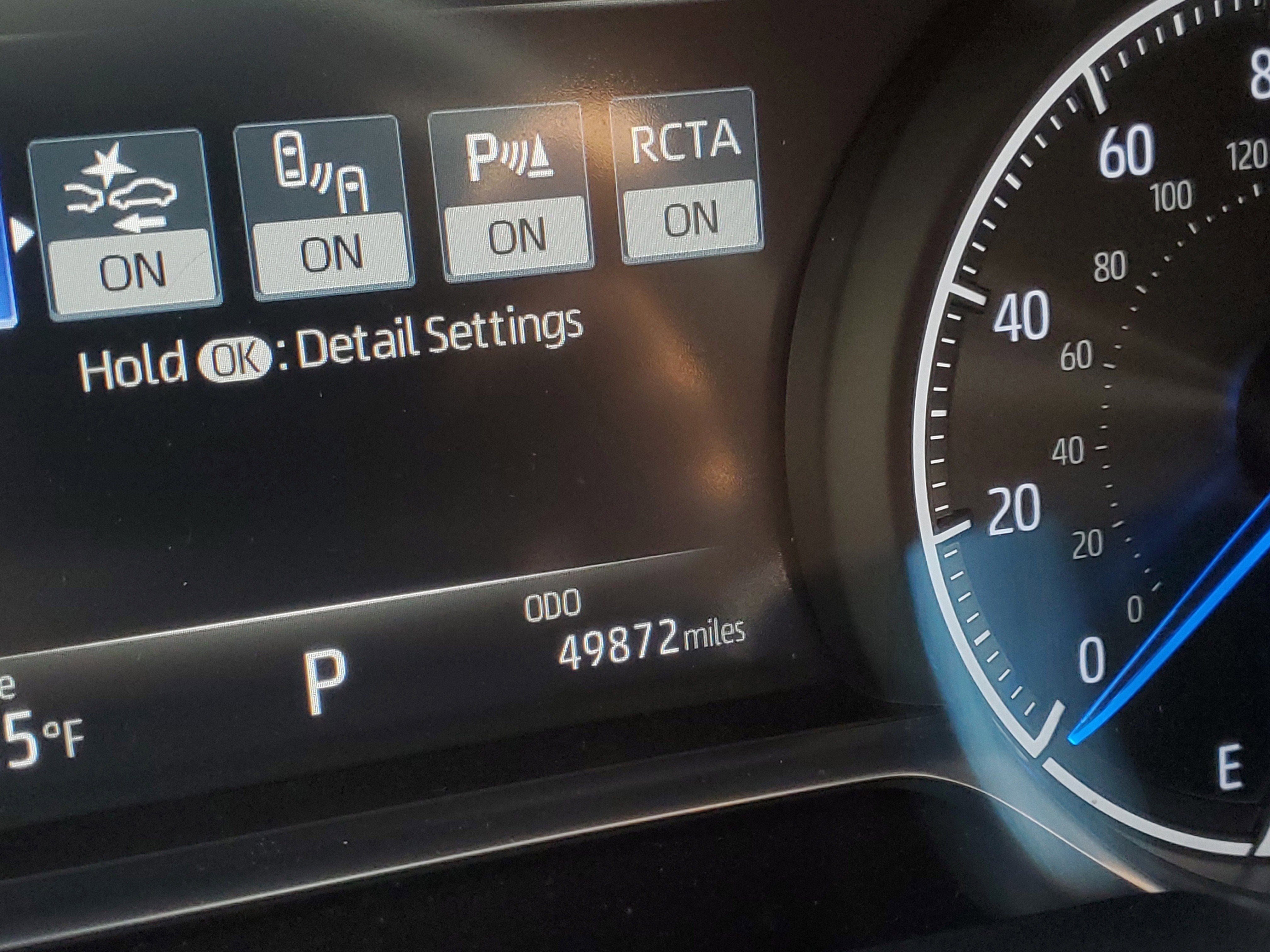 Used 2021 Toyota Venza XLE w/ Softex Package image 25