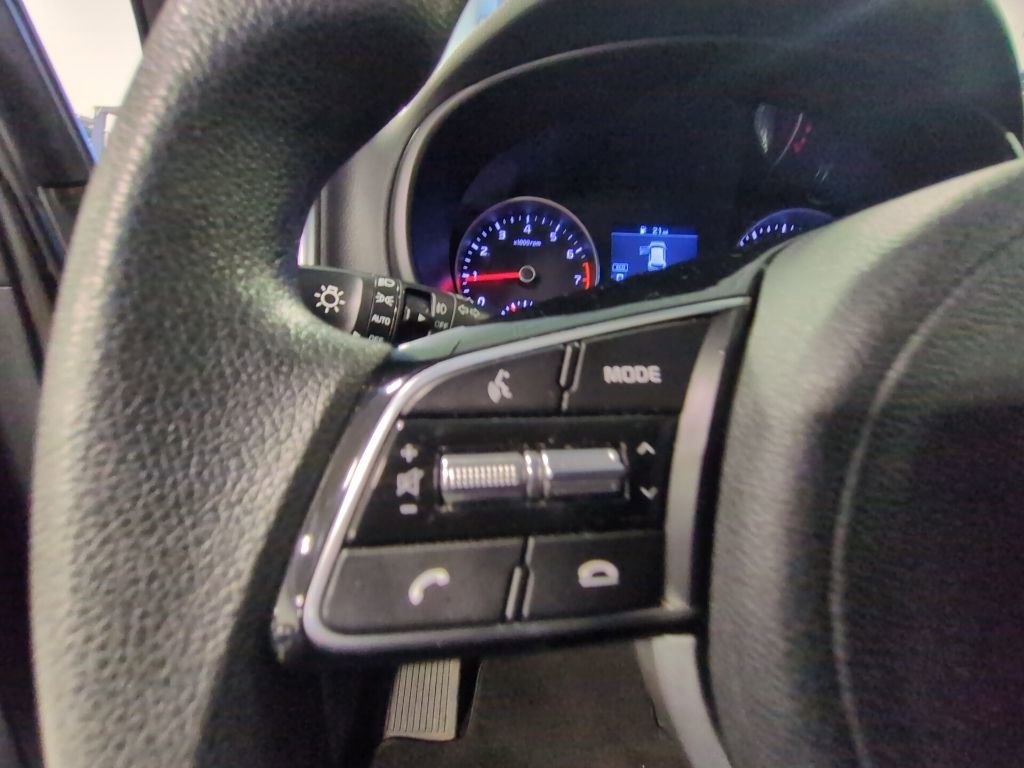 Used 2021 Kia Sportage LX image 13