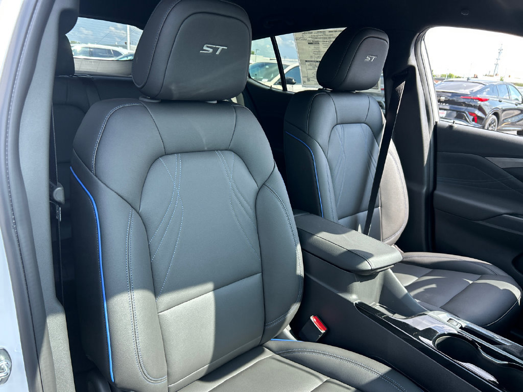 New 2026 Buick Envista Sport Touring w/ Convenience I Package FWD image 35
