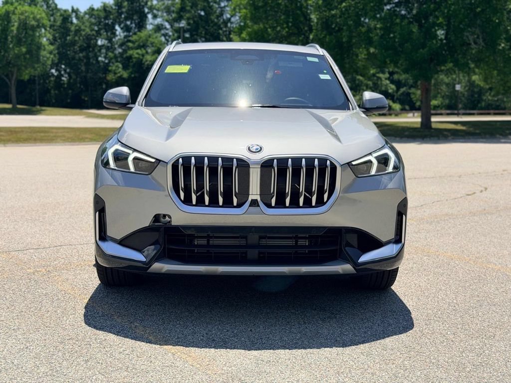 New 2026 BMW X1 xDrive28i w/ Technology Package AWD/4WD image 9