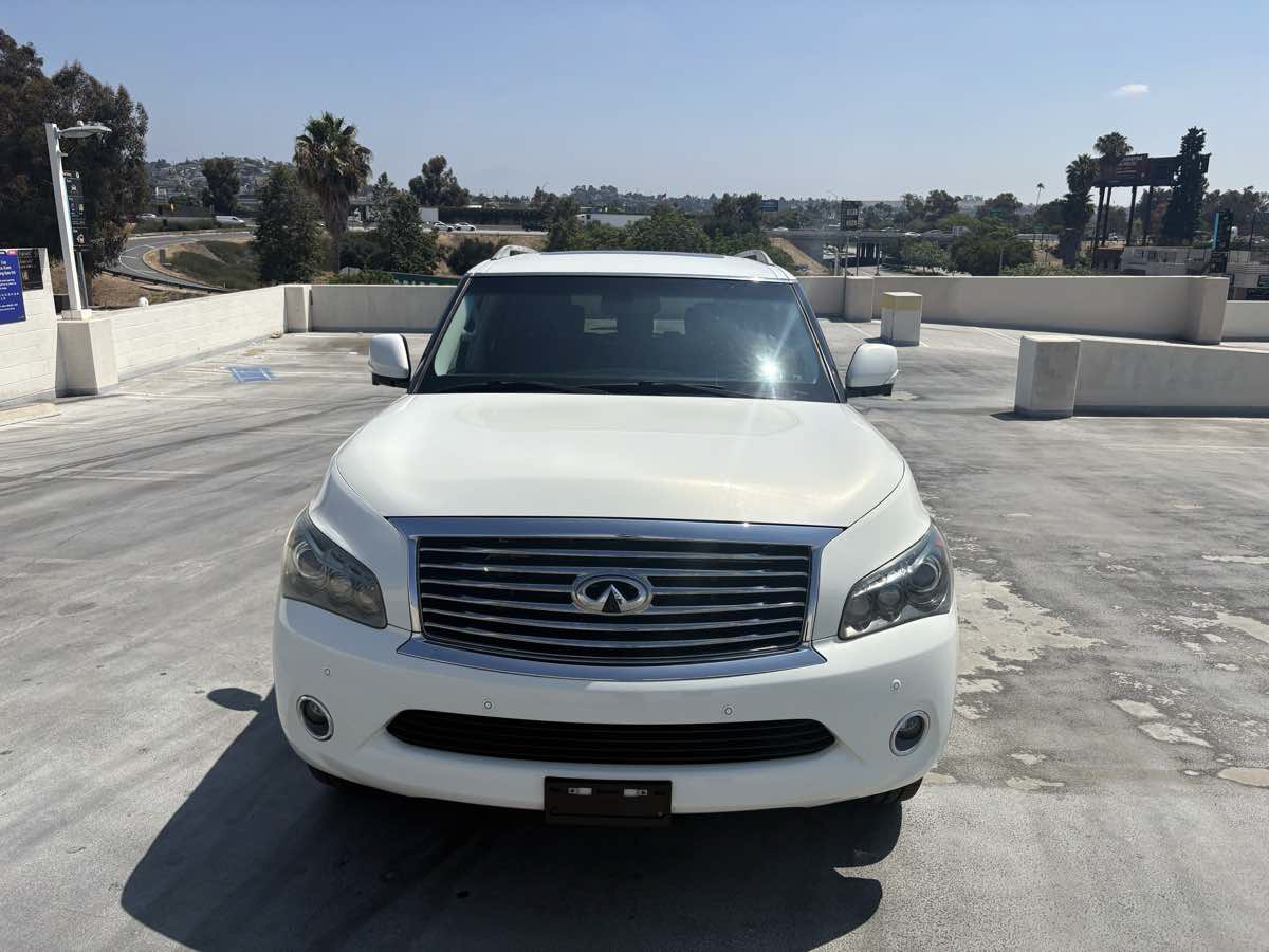 Used 2014 INFINITI QX80 2WD w/ Theater Package image 4