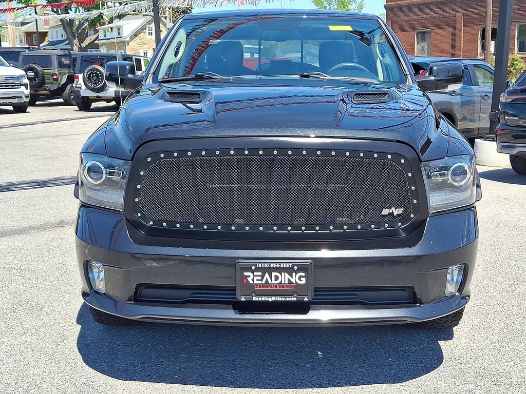 Used 2016 RAM 1500 Sport w/ Black Ram 1500 Sport Group AWD/4WD image 2