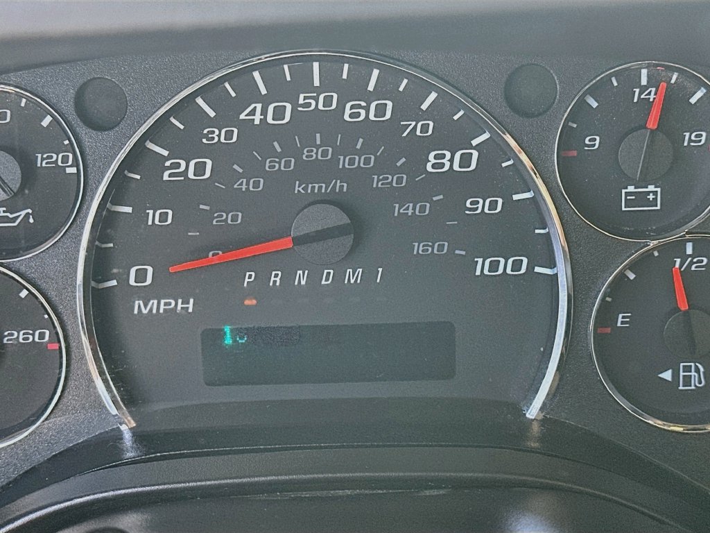 Used 2023 Chevrolet Express 3500 w/ Power Convenience Package RWD image 15