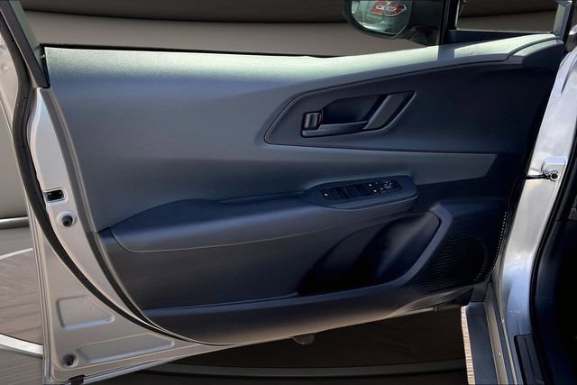 Used 2024 Toyota Prius LE image 21