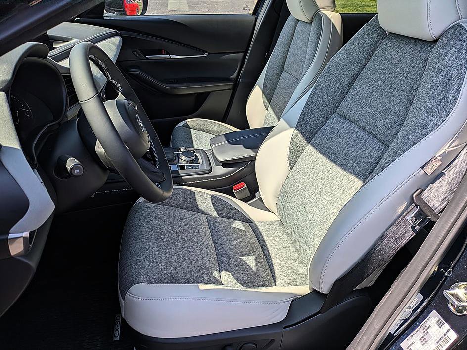 New 2026 MAZDA CX-30 Aire Edition image 13