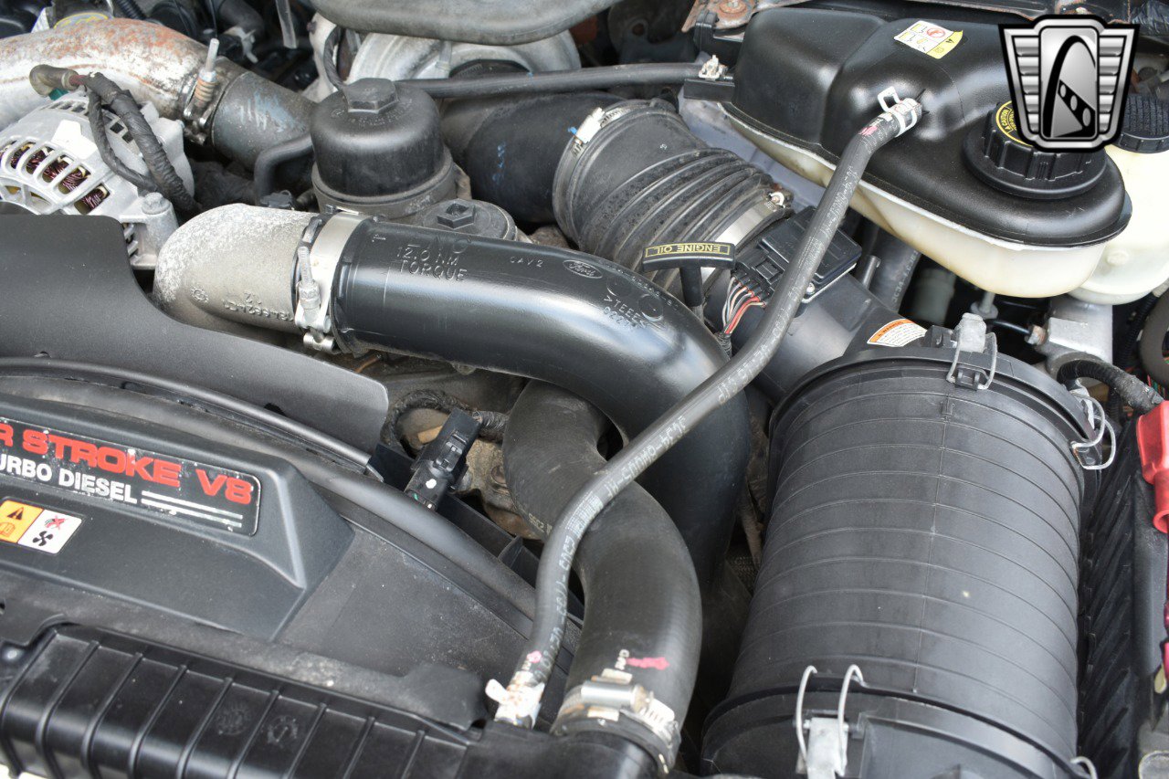 Used 2005 Ford Excursion Eddie Bauer image 14