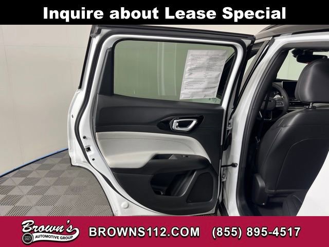Used 2026 Jeep Compass Limited image 37