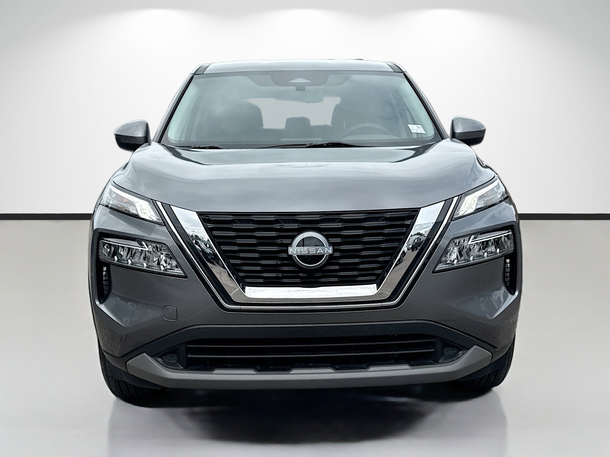 Used 2023 Nissan Rogue SV image 8