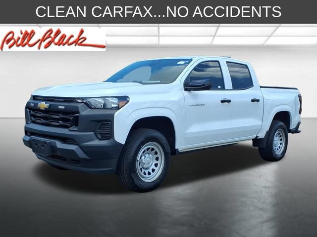 Used 2024 Chevrolet Colorado W/T w/ Advanced Trailering Package AWD/4WD image 1