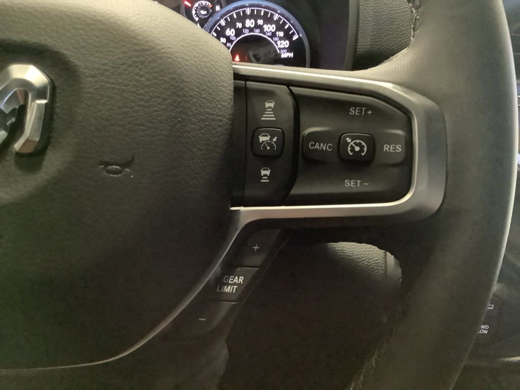 New 2026 RAM 2500 Big Horn AWD/4WD image 17