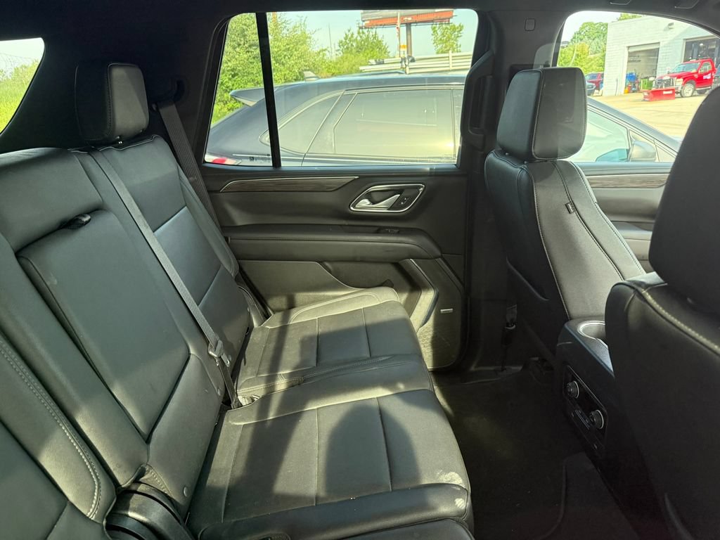 Used 2022 Chevrolet Tahoe LT AWD/4WD image 11