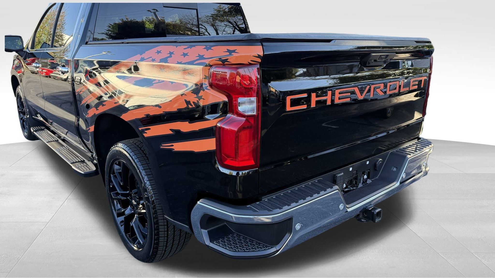 Used 2024 Chevrolet Silverado 1500 LTZ w/ LTZ Convenience Package II image 11