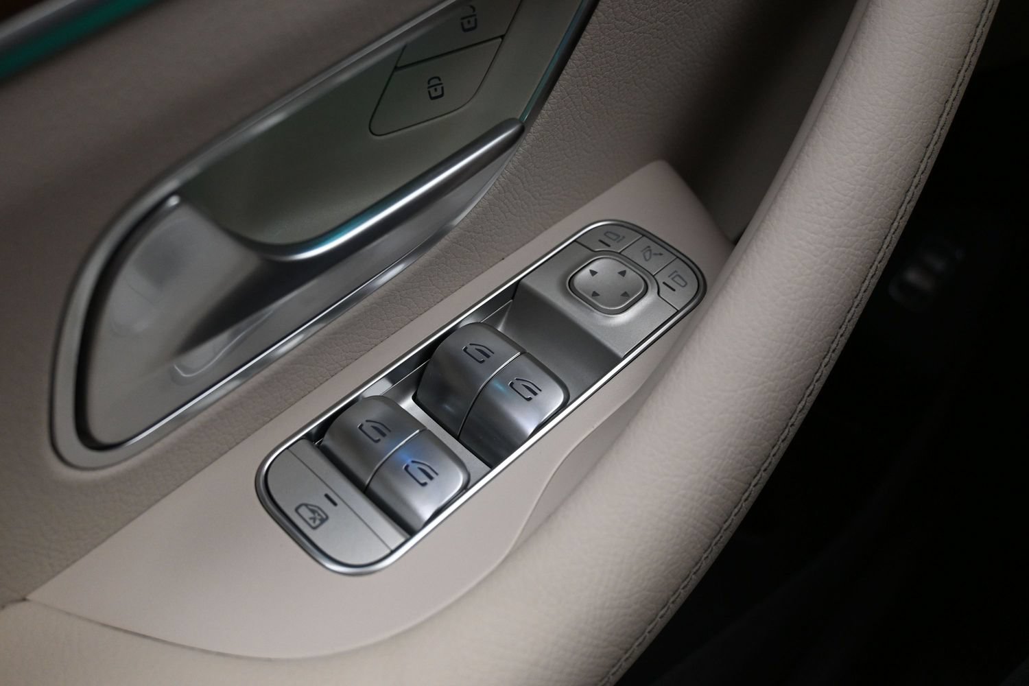 Used 2020 Mercedes-Benz GLE 450 4MATIC image 25