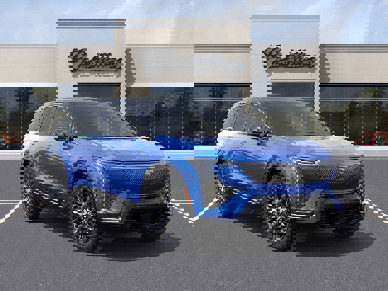 New 2026 Cadillac Optiq Luxury 1 image 7