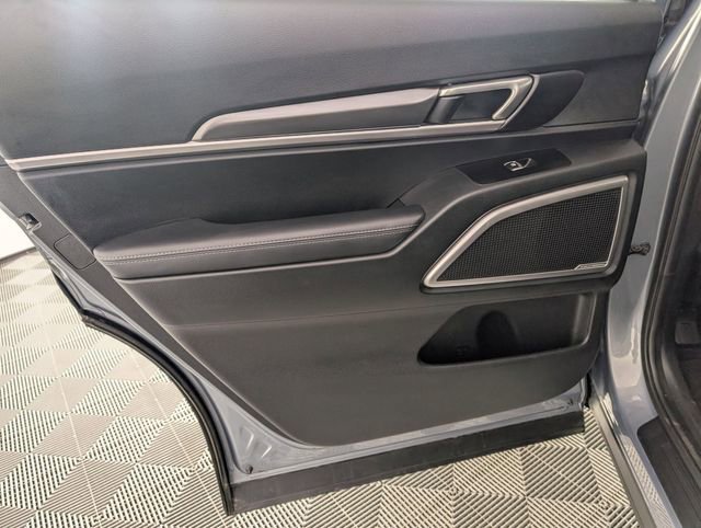 Used 2025 Kia Telluride S image 29