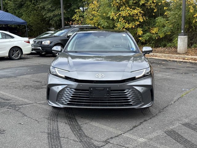 Used 2026 Toyota Camry XLE w/ Premium Plus Package FWD image 6