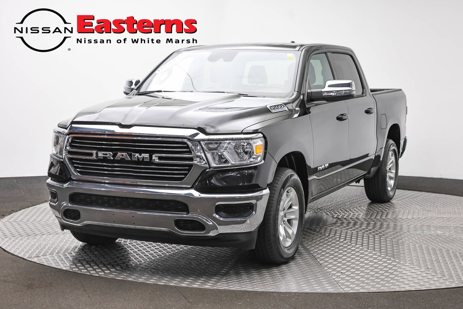 Used 2024 RAM 1500 Laramie RWD image 1