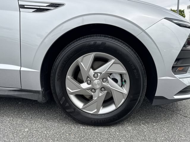 Used 2025 Hyundai Sonata SE FWD image 14