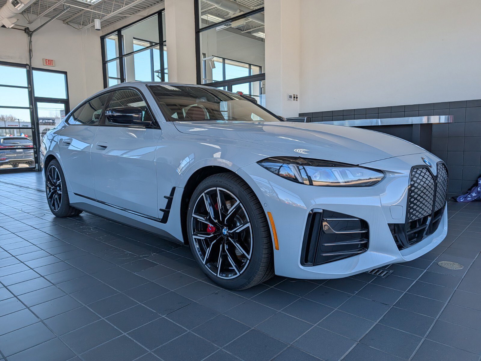 New 2026 BMW i4 xDrive40i w/ M Sport Package AWD/4WD video 1