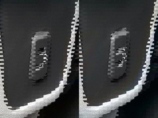 Certified 2024 GMC Terrain SLE w/ Driver Convenience Package image 26