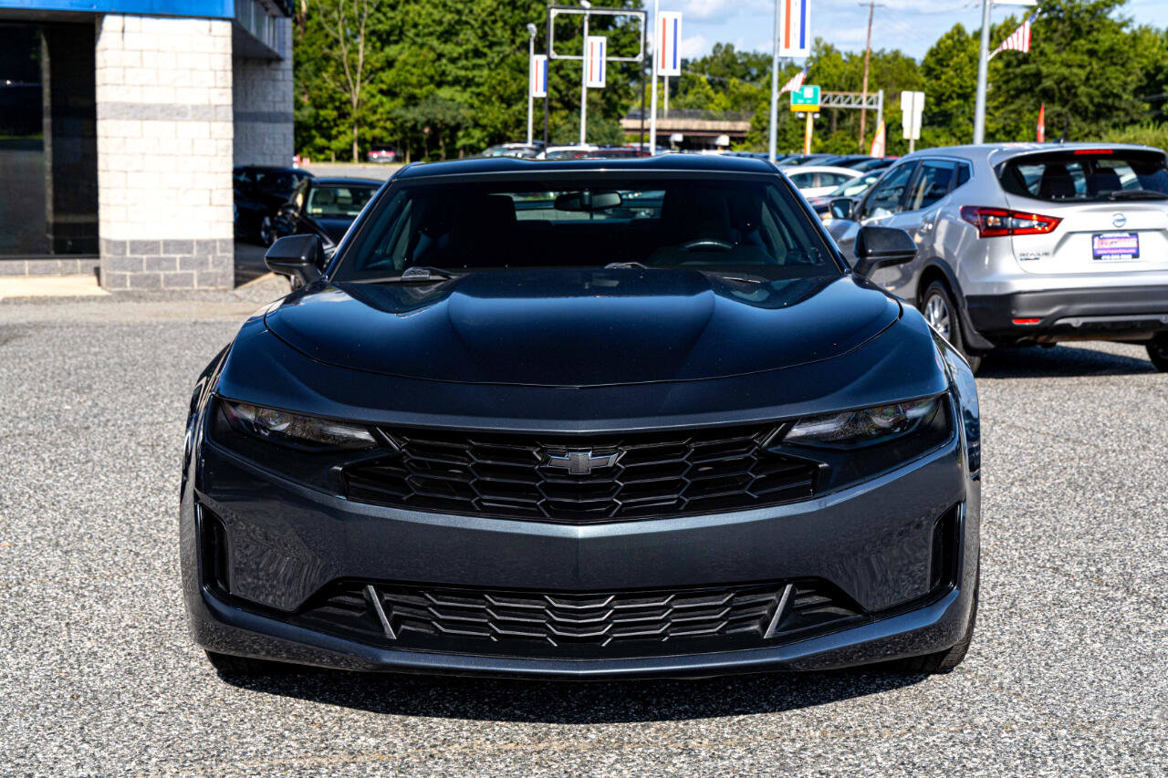 Used 2020 Chevrolet Camaro LT image 2
