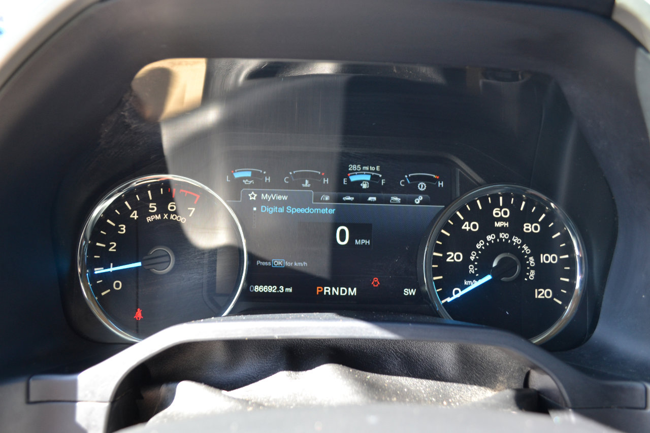 Used 2017 Ford F150 Lariat w/ Equipment Group 502A Luxury image 16