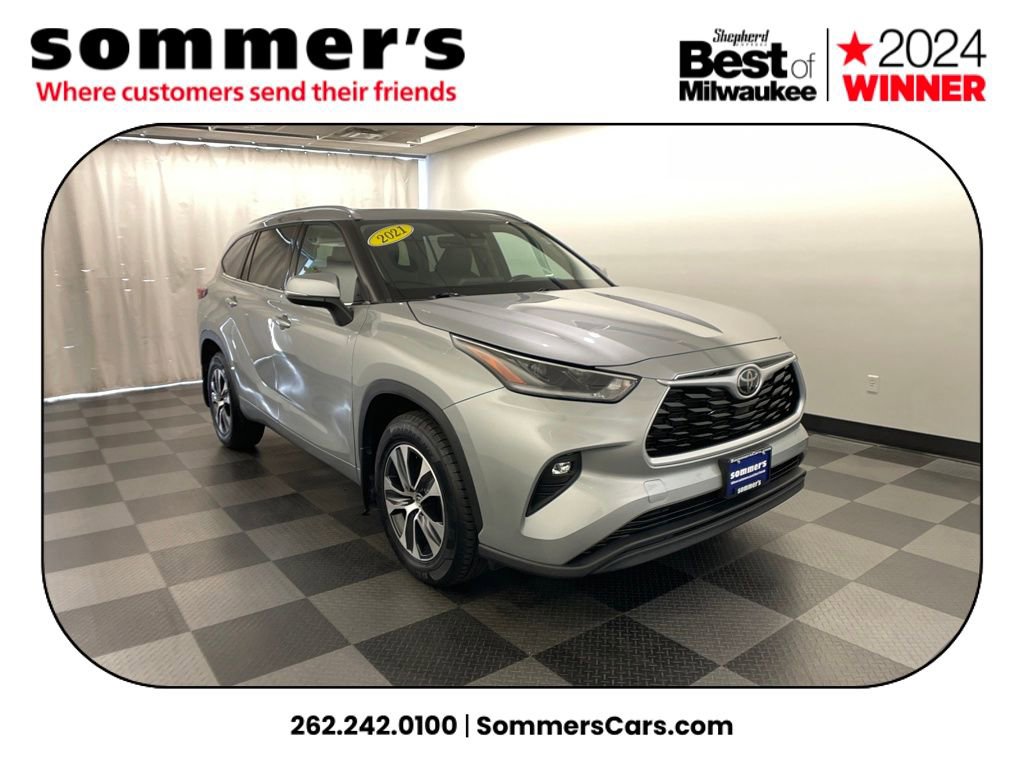 Used 2021 Toyota Highlander XLE