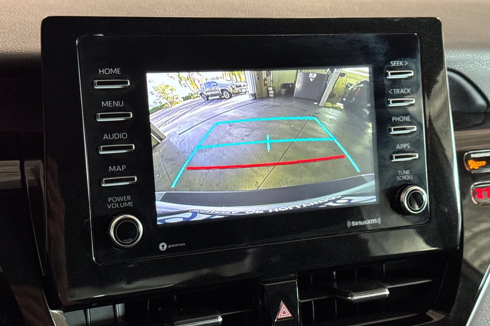 Used 2023 Toyota Camry SE FWD image 19