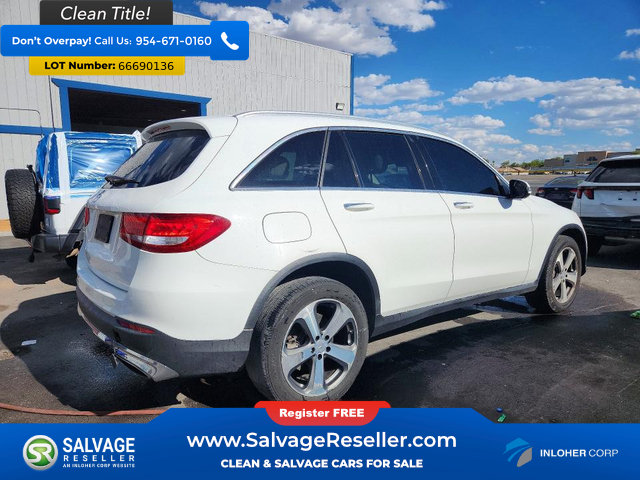 Used 2016 Mercedes-Benz GLC 300 w/ Driver Assistance Package image 4