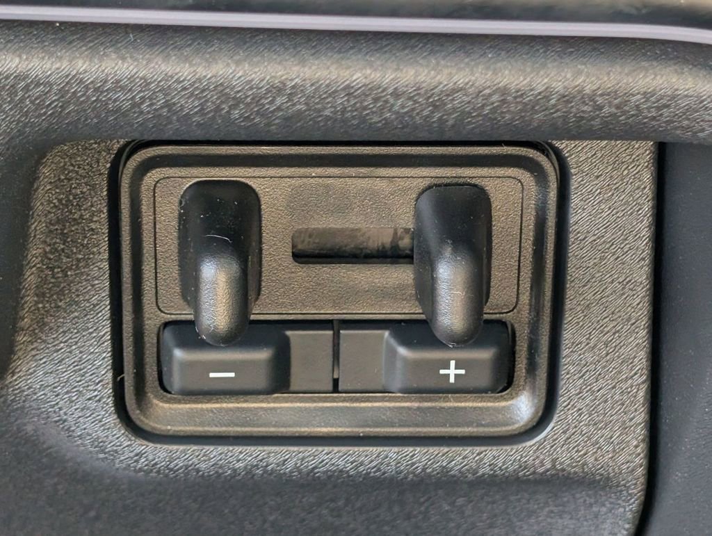 New 2026 Ford Expedition Platinum image 43