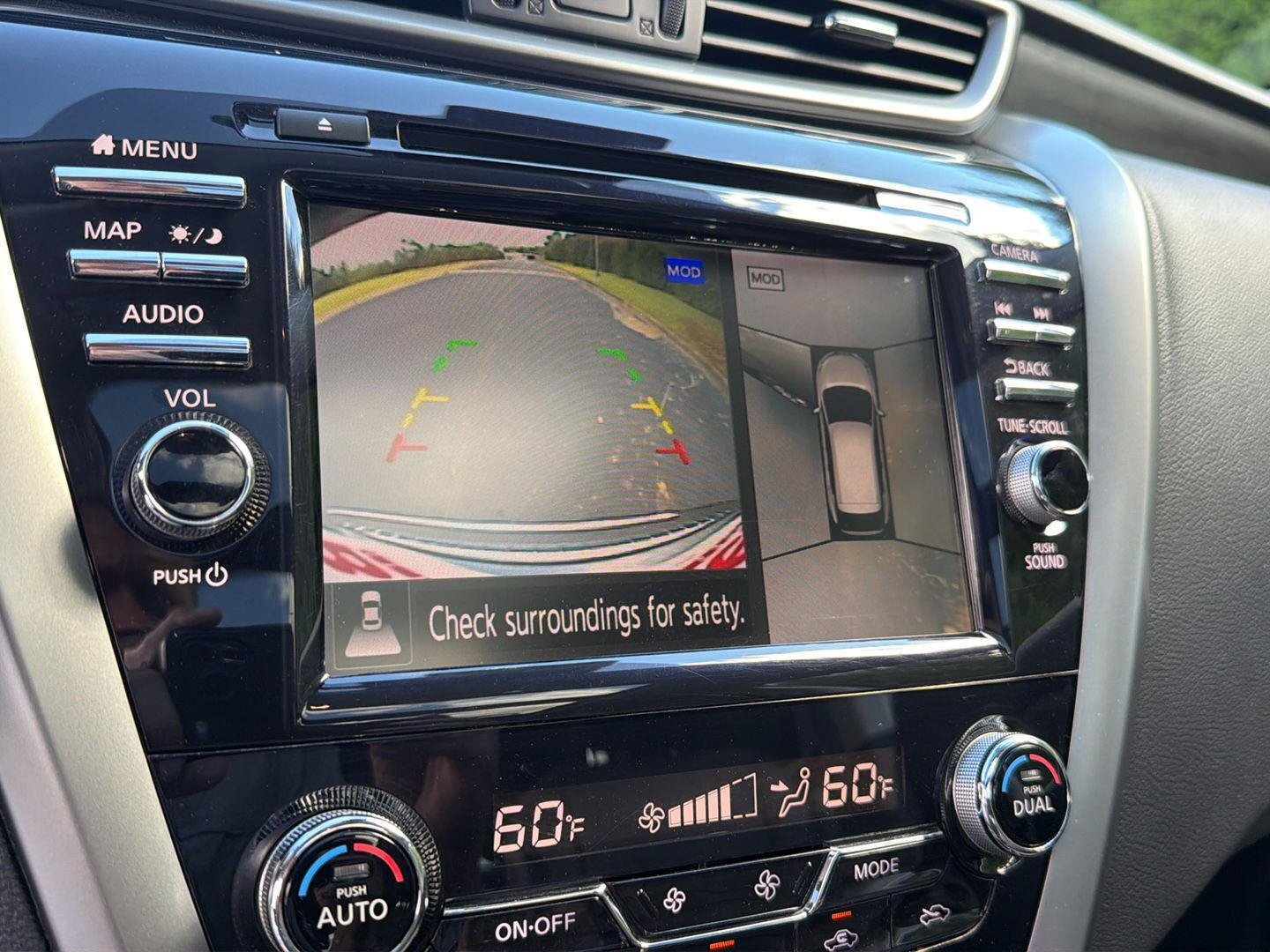 Used 2024 Nissan Murano Platinum w/ Cargo Package FWD image 28