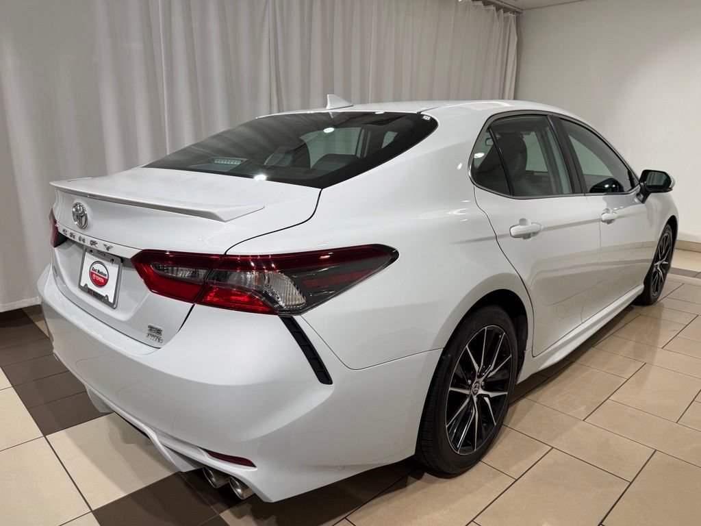 Certified 2023 Toyota Camry SE AWD/4WD image 5