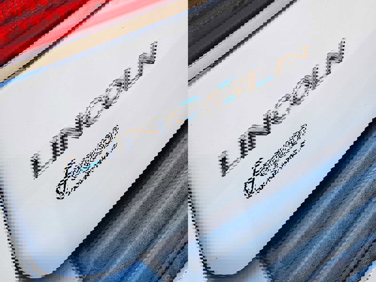 Used 2012 Lincoln Navigator 4WD image 13