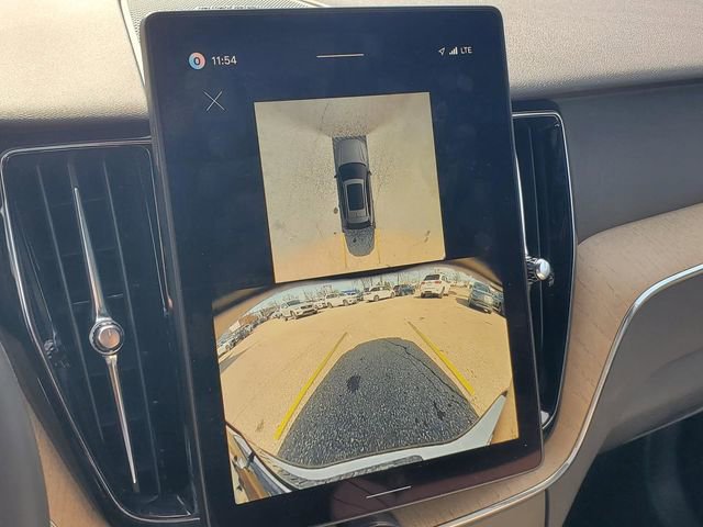 Certified 2026 Volvo XC60 B5 Plus w/ Protection Package Premier image 22