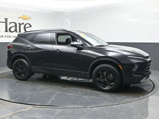 Used 2024 Chevrolet Blazer LT w/ Midnight/Sport Edition image 6