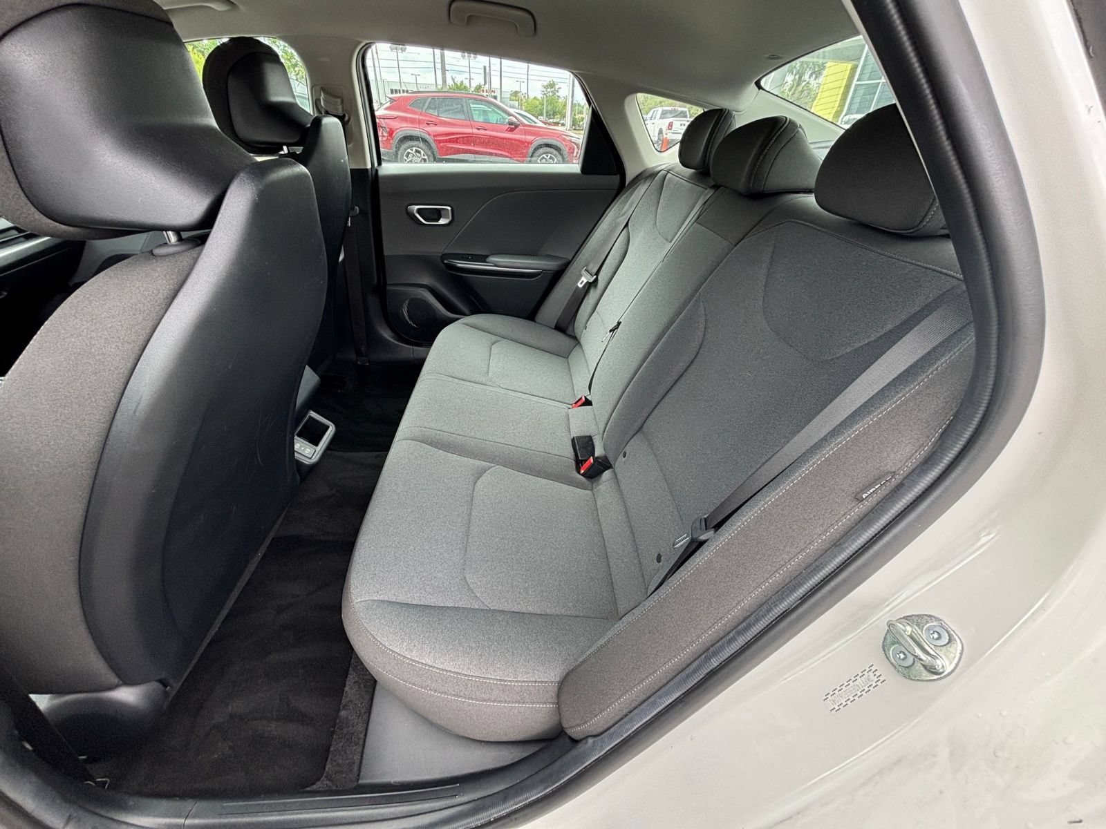 Used 2025 Kia K4 FWD image 24