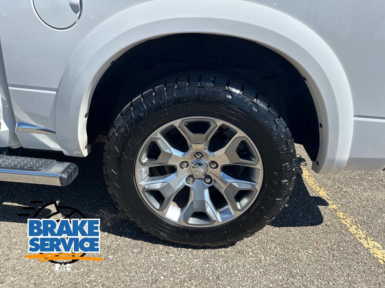 Used 2017 RAM 1500 Limited AWD/4WD image 10