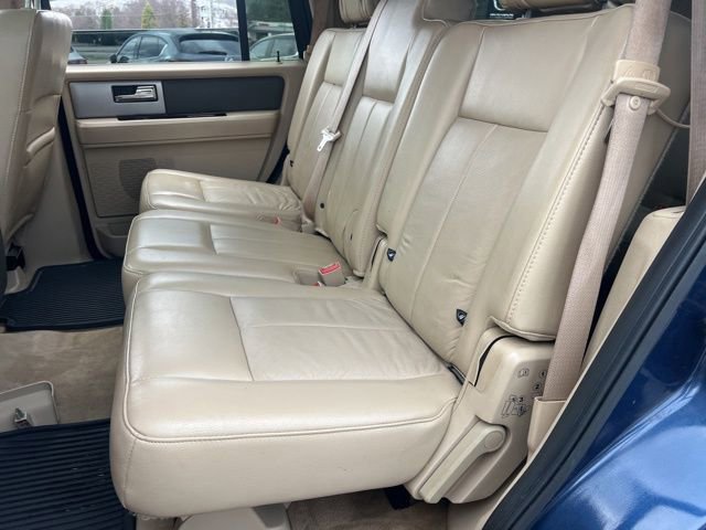 Used 2013 Ford Expedition XLT image 29