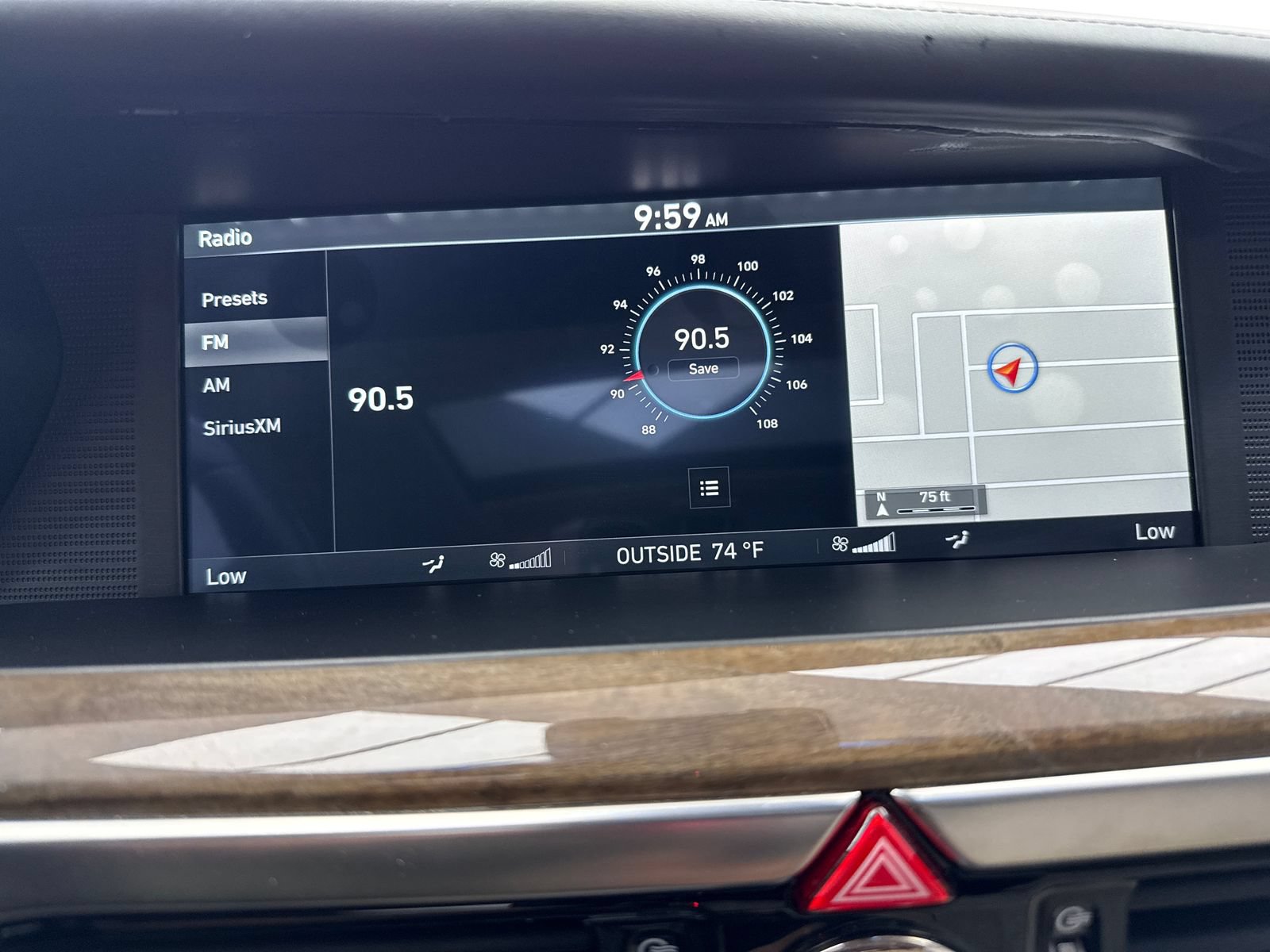 Used 2019 Genesis G90 3.3T Premium RWD image 27