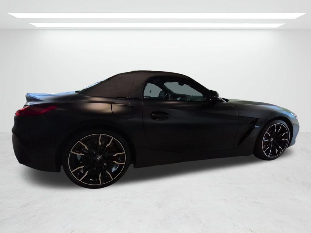 New 2026 BMW Z4 M40i RWD image 3