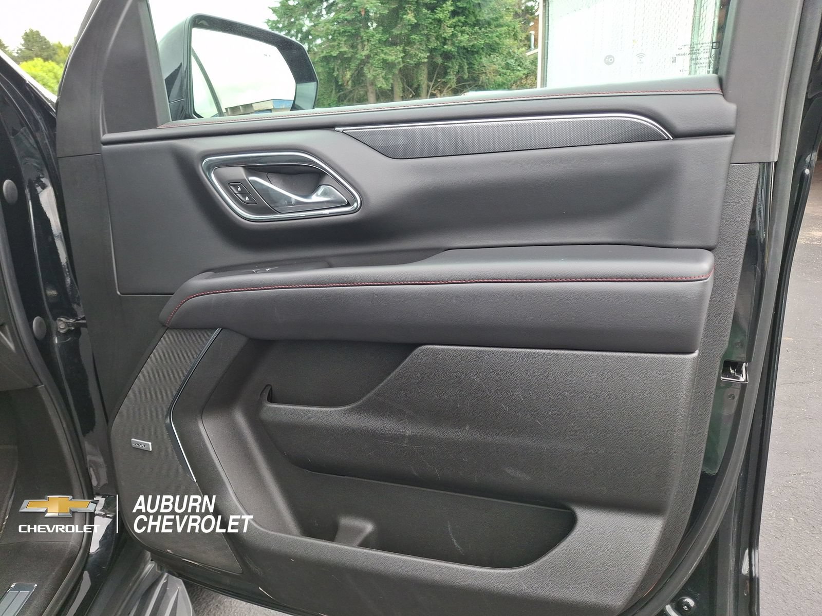 Certified 2023 Chevrolet Tahoe RST w/ Luxury Package AWD/4WD image 23