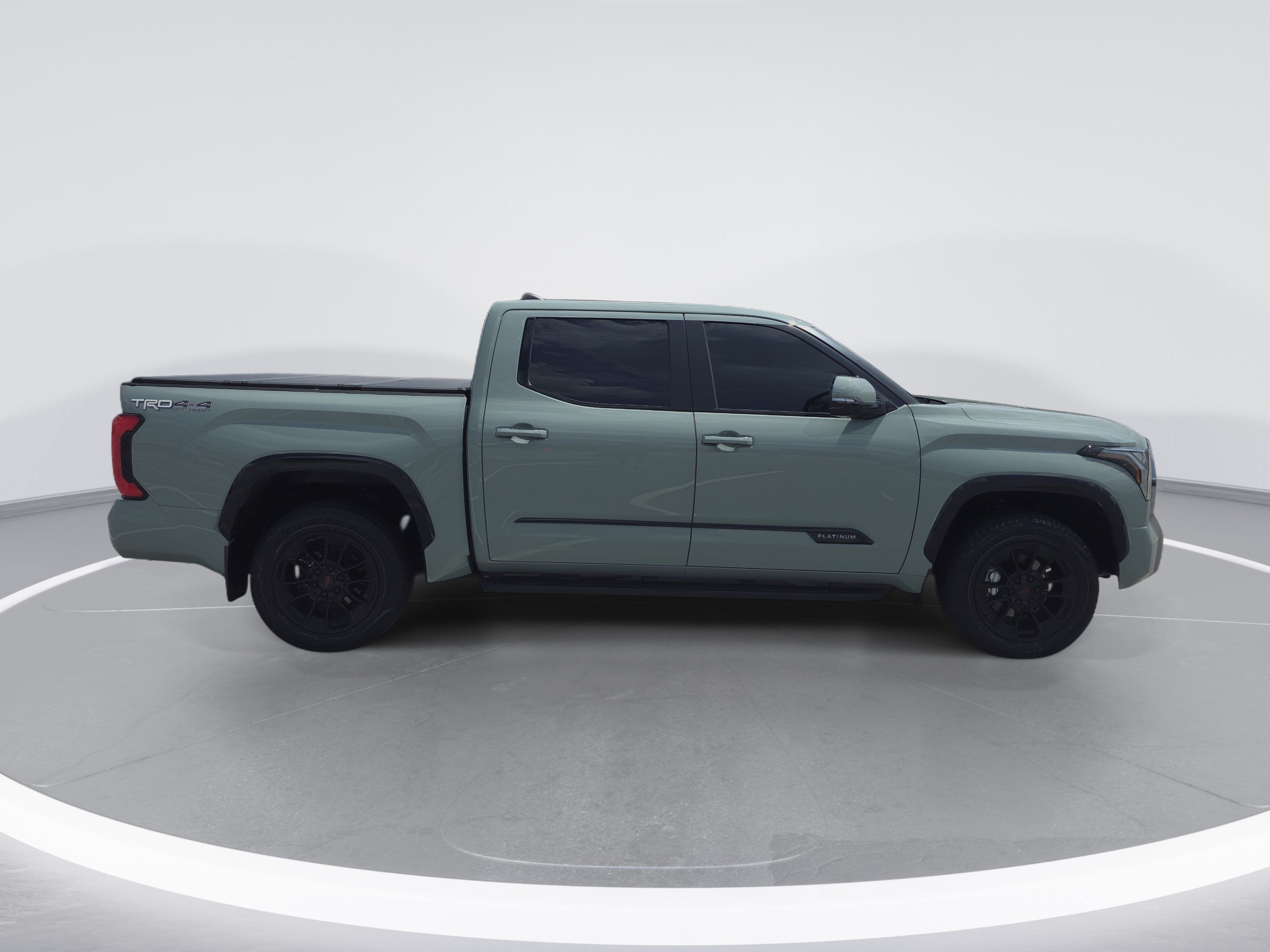 Used 2024 Toyota Tundra Platinum w/ TRD Off-Road Package AWD/4WD image 2