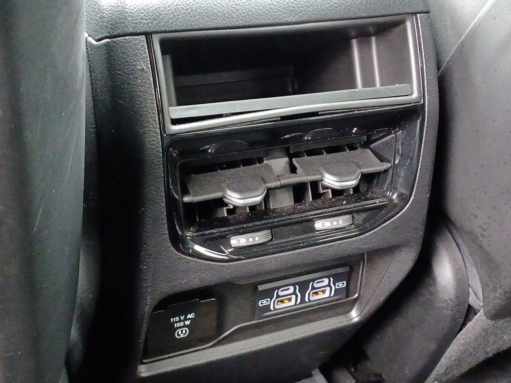 Used 2023 Jeep Grand Cherokee Altitude AWD/4WD image 33