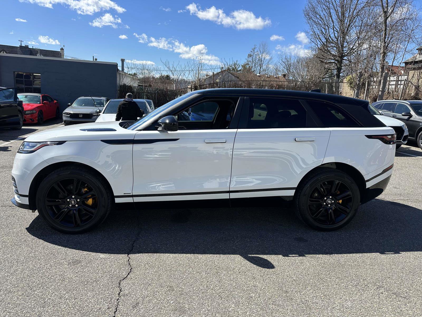 Used 2020 Land Rover Range Rover Velar R-Dynamic S AWD/4WD image 6