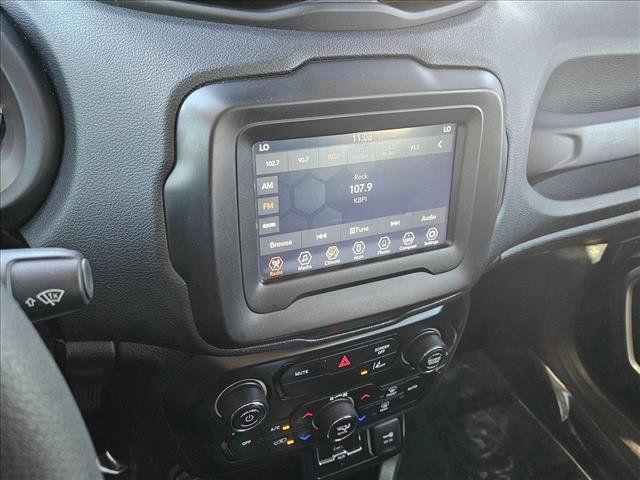 Used 2021 Jeep Renegade Sport image 15