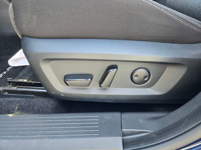 Used 2025 Nissan Rogue SV AWD/4WD image 17