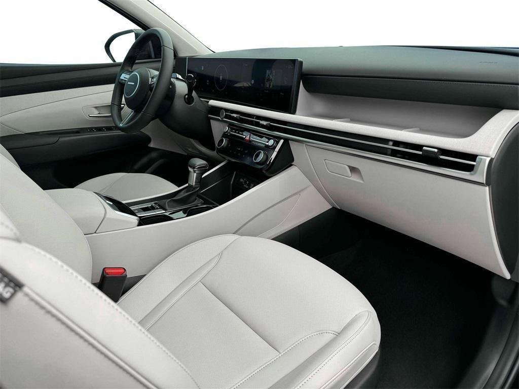 New 2025 Hyundai Tucson SEL image 15