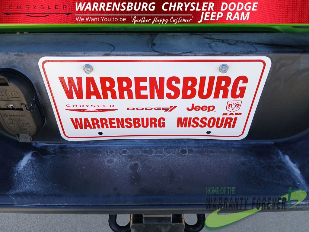 Used 2025 Jeep Gladiator Sport image 30